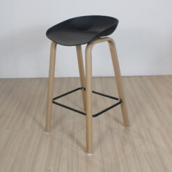 BANQUETA SUECIA NÓRDICA NEGRA