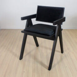 SILLA JEANNERET PANA NEGRA